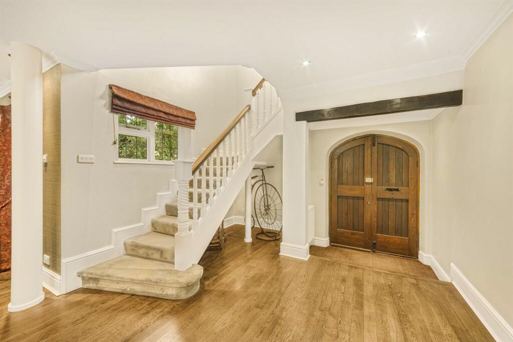 5 bedroom detached house for sale in Delahays Drive, Hale, WA15